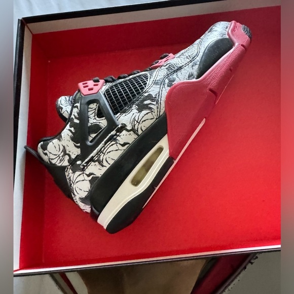 Air Jordan 4 Retro GS "Tattoo 2018 Size 8 - Picture 9 of 9